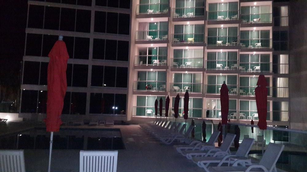 We Hotel アカプルコ エクステリア 写真