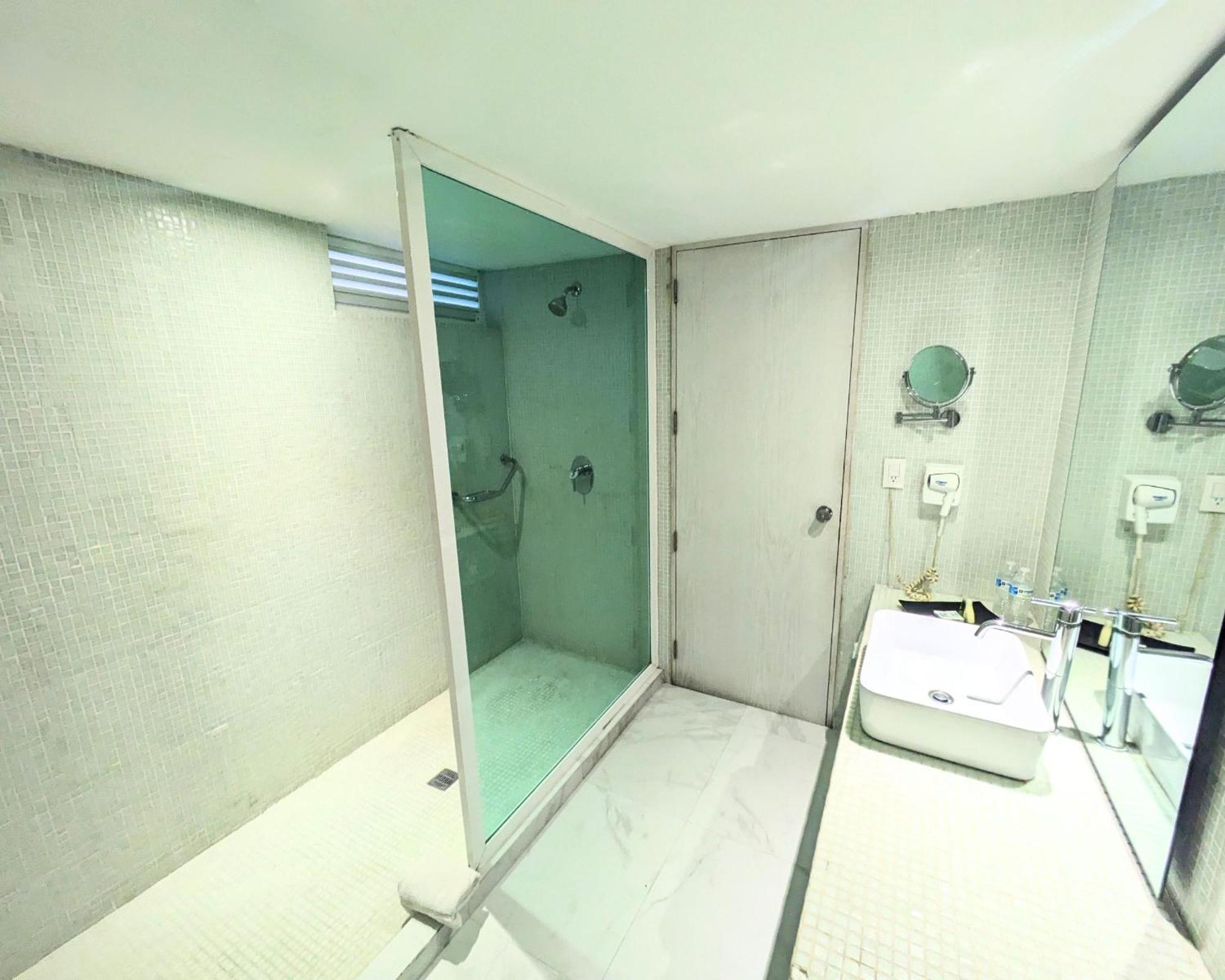 We Hotel アカプルコ エクステリア 写真
